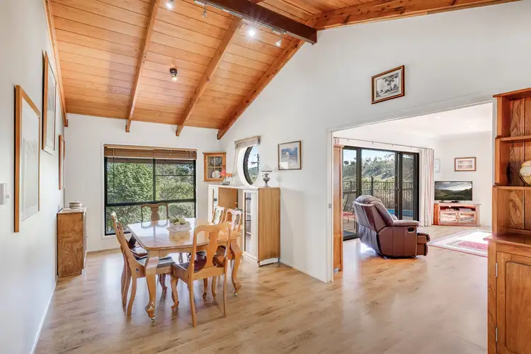 Sixth view of Homely house listing, 2 Treeline Drive, Gowrie Junction QLD 4352