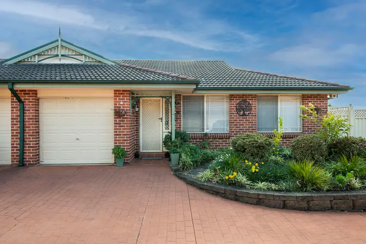 8-12 Torres Close
