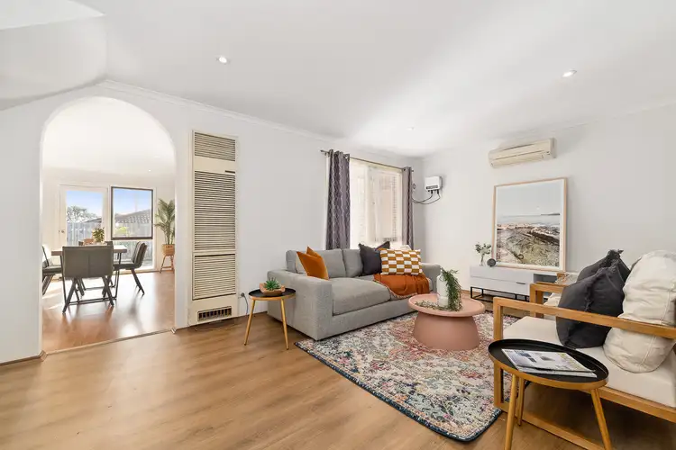 Sixth view of Homely house listing, 1 Turnbull Court, Carrum Downs VIC 3201