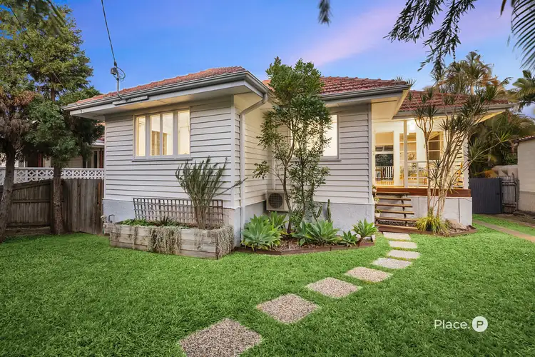 11 Lisle Street, Tarragindi QLD 4121