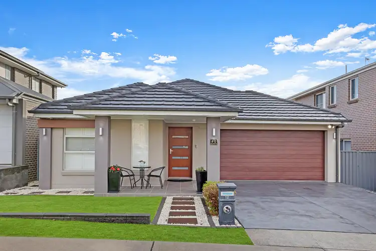 12 Galloway Road, Glenmore Park NSW 2745