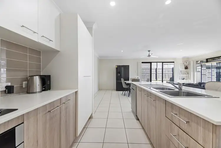 Third view of Homely semi-detached listing, 8 Dusk Place, Crestmead QLD 4132