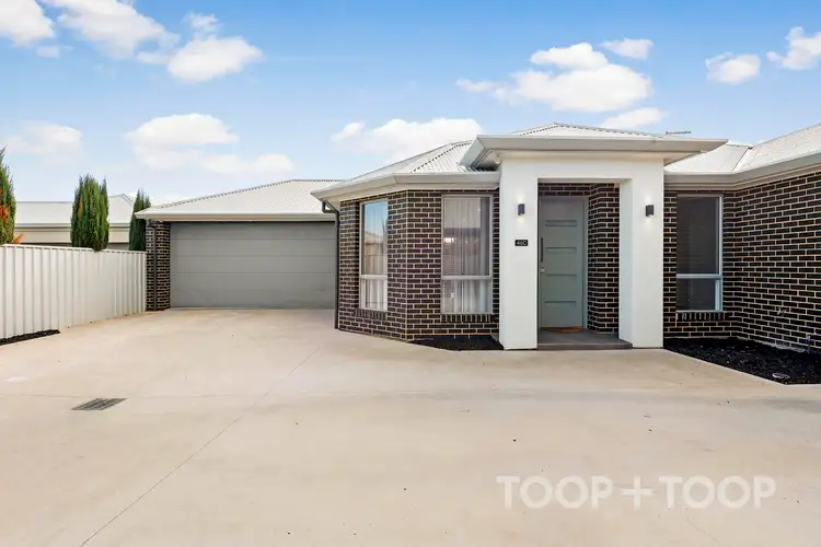 46C Mooringe Avenue