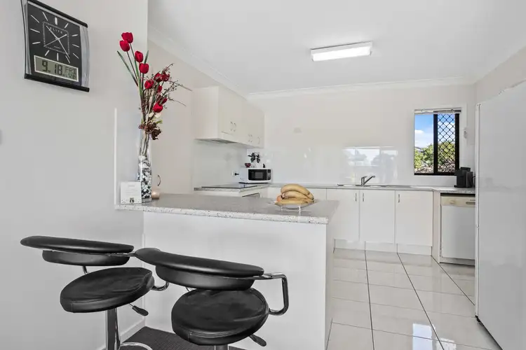 Fifth view of Homely unit listing, 2/5 Barbet Place, Burleigh Waters QLD 4220