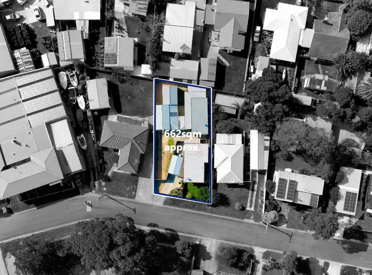 Main view of Homely block of units listing, 1 & 2/13 Middle Street, Lakes Entrance VIC 3909