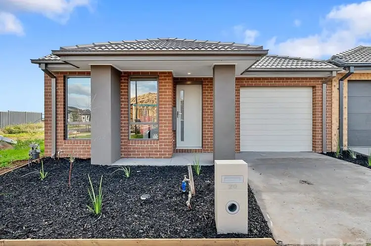 20 Enrica Drive, Melton South VIC 3338
