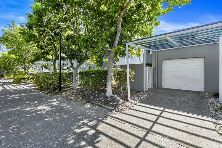 6/68 Pulgul Street, Urangan QLD 4655
