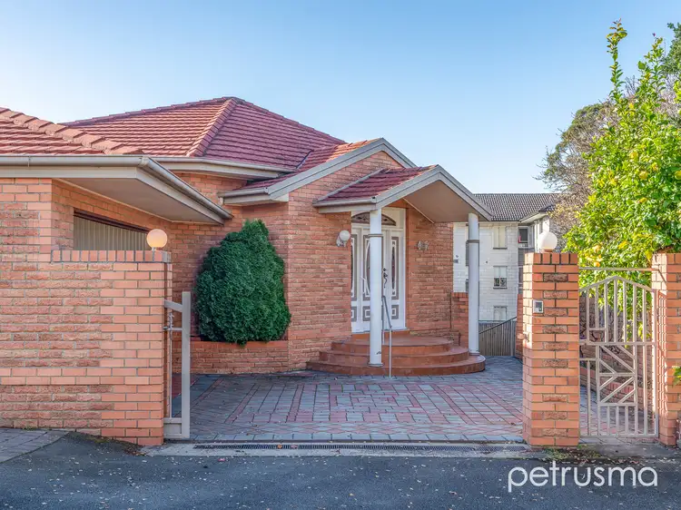 17A Parliament Street, Sandy Bay TAS 7005