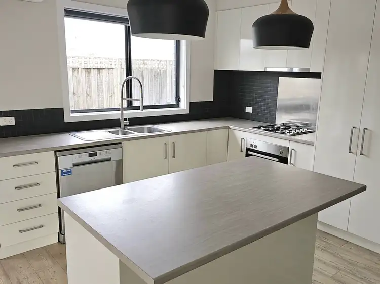 Fourth view of Homely townhouse listing, 6/6 The Esplanade, Dennington VIC 3280