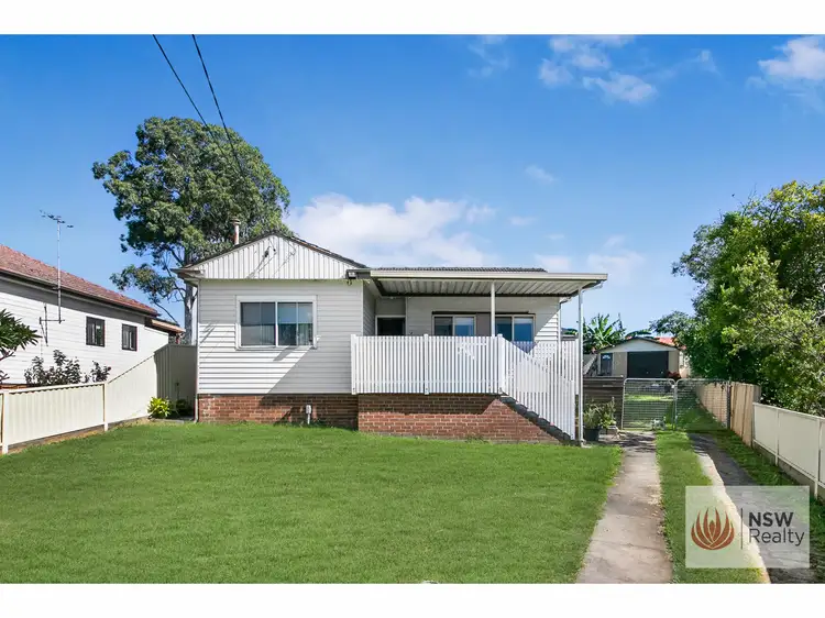 28 Paul Crescent, South Wentworthville NSW 2145