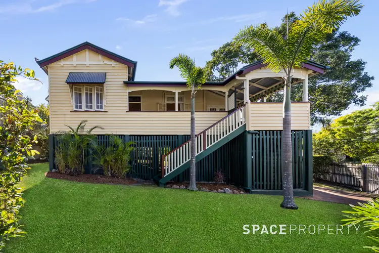30 Theale Tce, Ashgrove QLD 4060