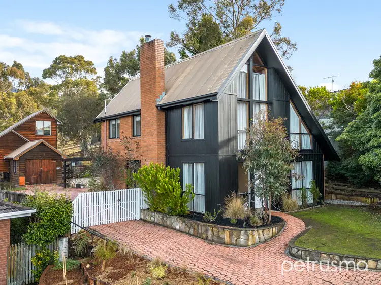 3 Daly Road, Lenah Valley TAS 7008