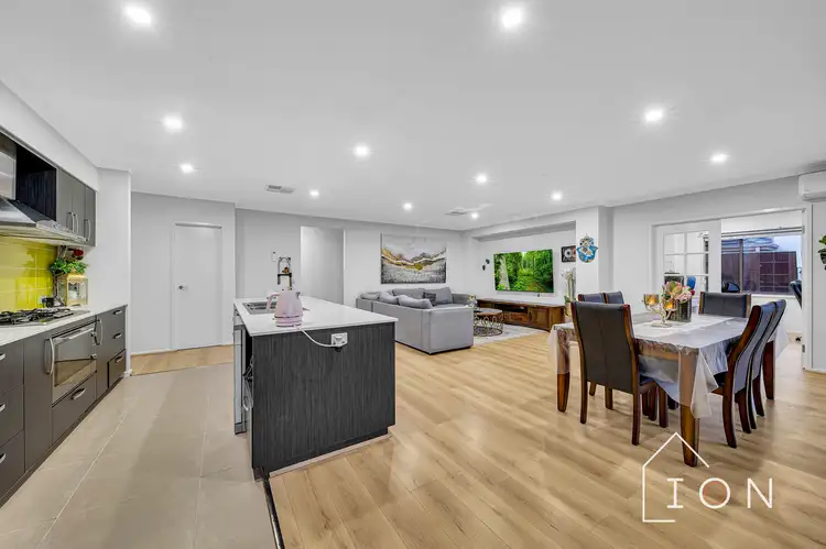 Fifth view of Homely house listing, 164 Alisma Boulevard, Cranbourne North VIC 3977