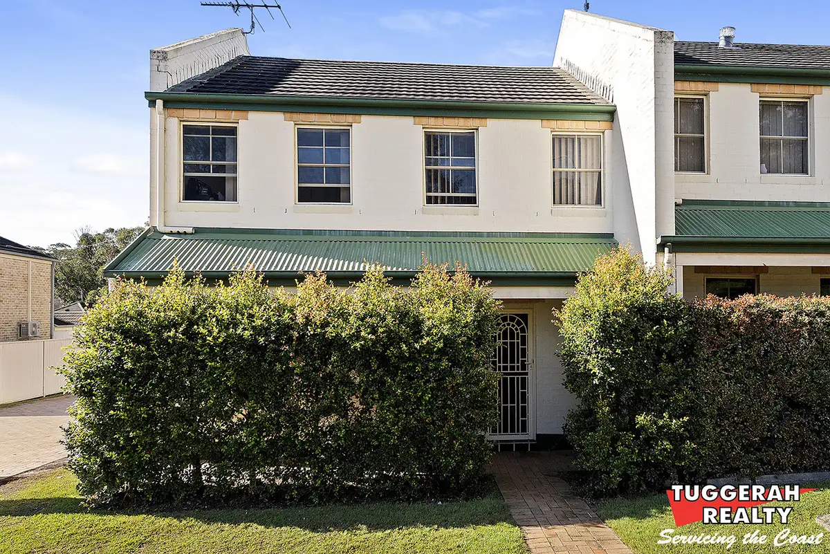 Main view of Homely townhouse listing, 1/11 Wagners Place, Mardi NSW 2259