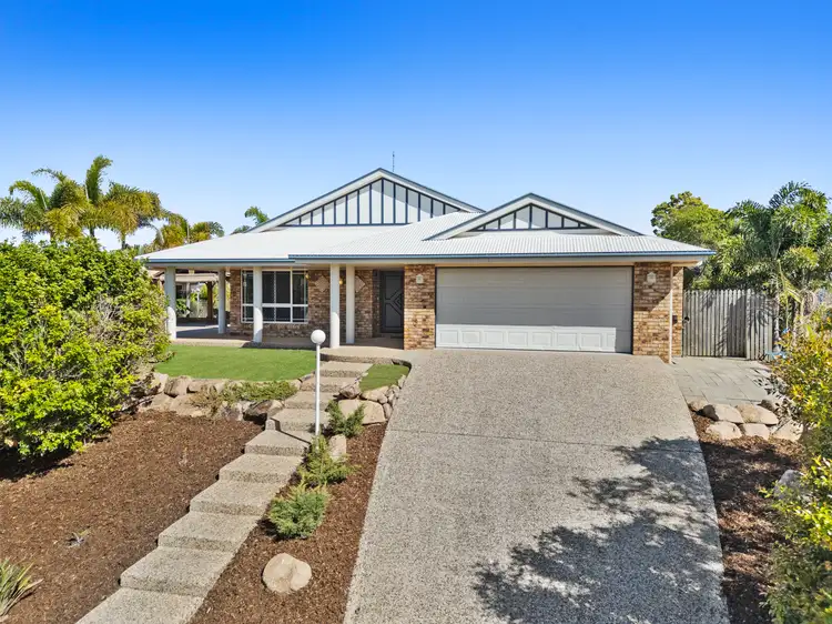 194 J Hickey Avenue, Clinton QLD 4680