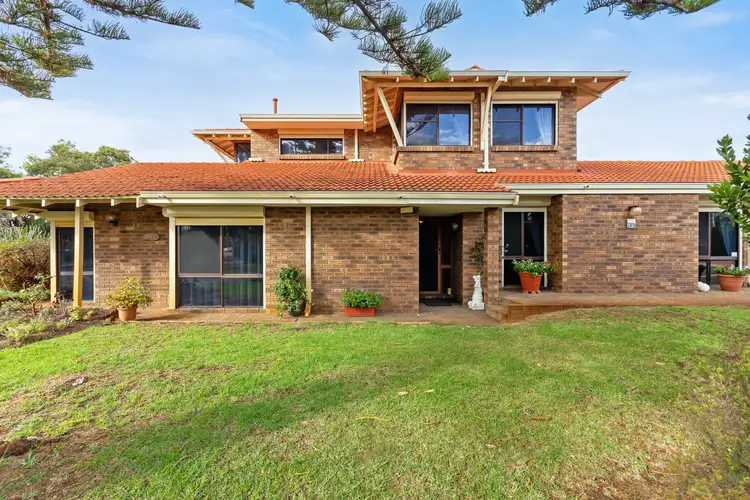 Fourth view of Homely house listing, 1 Picasso Court, Kingsley WA 6026