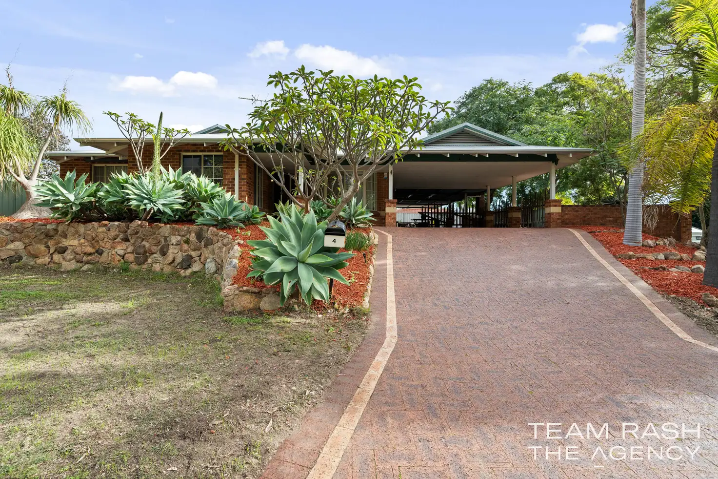 Main view of Homely house listing, 4 Valley Brook Road, Caversham WA 6055
