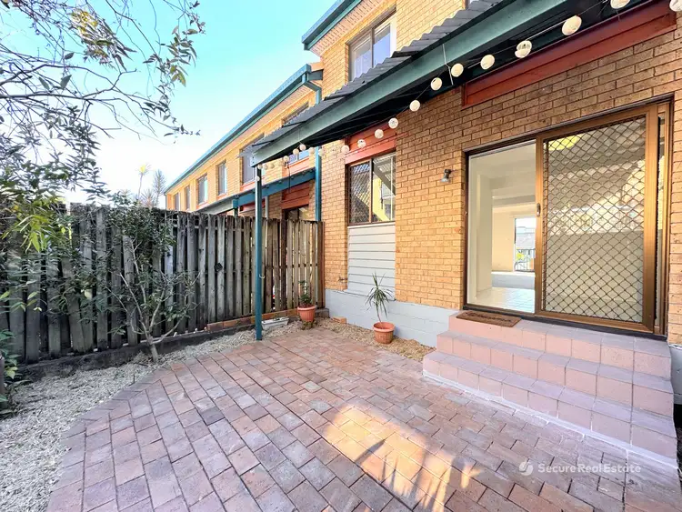 Second view of Homely townhouse listing, 2/22 Mitre Street, St Lucia QLD 4067