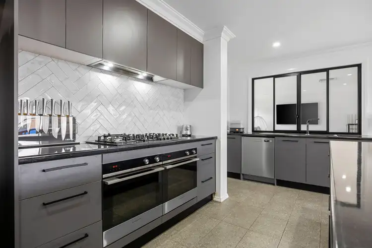 29 Masters Drive, Winter Valley VIC 3358