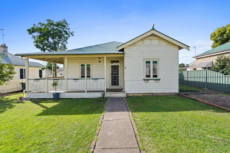 4 Fleming Street, Muswellbrook NSW 2333