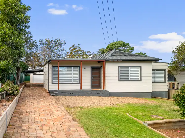 10 Moore Street, Blaxland NSW 2774