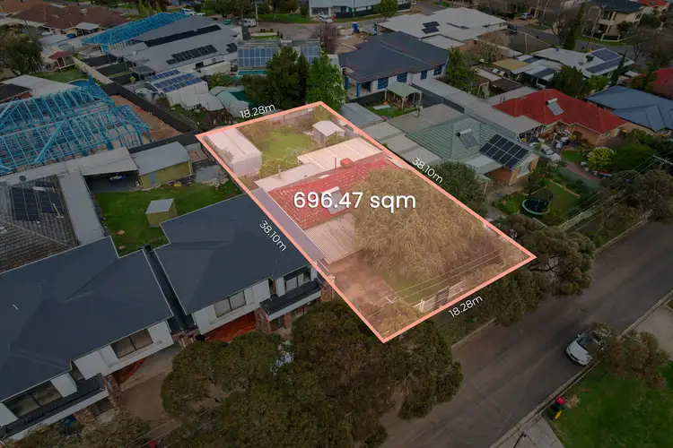 9 Donald Avenue, Valley View SA 5093