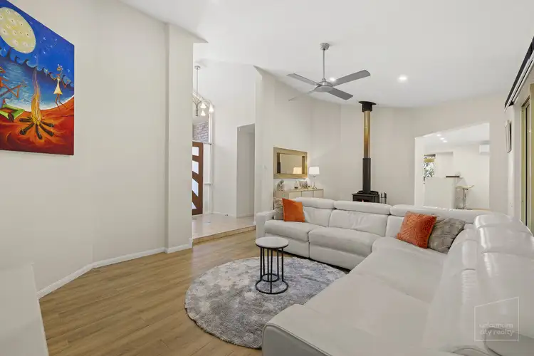 12 Forsyth Place, Mooloolah Valley QLD 4553