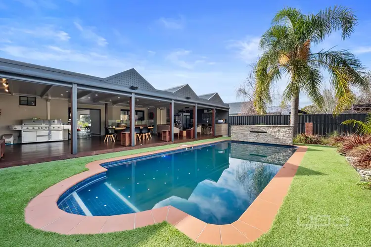 35 Thrice Lane, Kurunjang VIC 3337