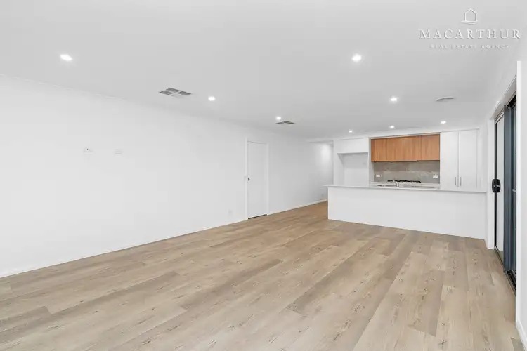 Sixth view of Homely house listing, 7 Lacebark Drive, Forest Hill NSW 2651