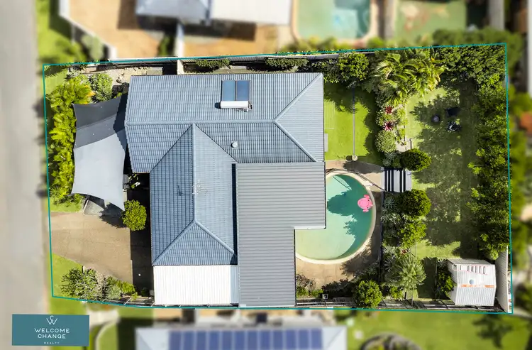 Third view of Homely house listing, 4 Haddon Court, Carrara QLD 4211