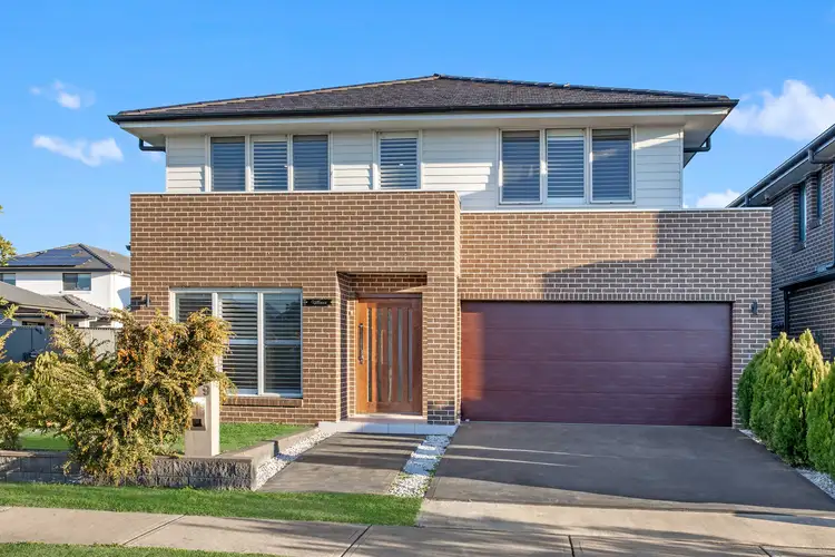 9 Chaffey Street, Jordan Springs NSW 2747