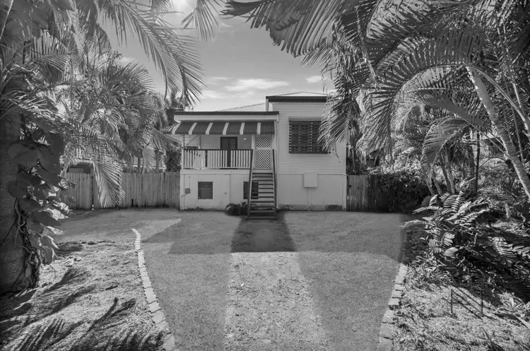 6 Second Street, Railway Estate QLD 4810