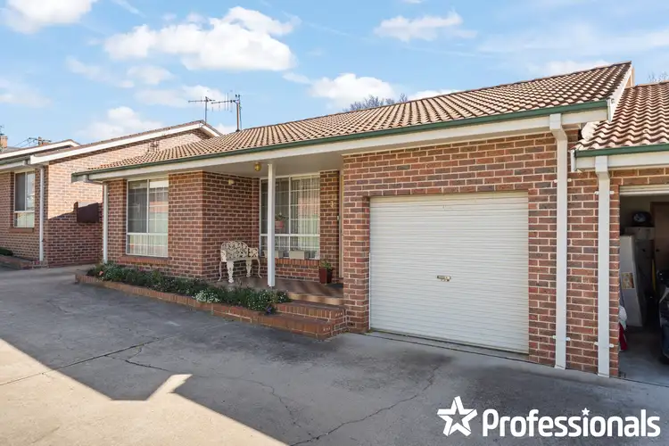 Main view of Homely unit listing, 3/207 Keppel Street, Bathurst NSW 2795