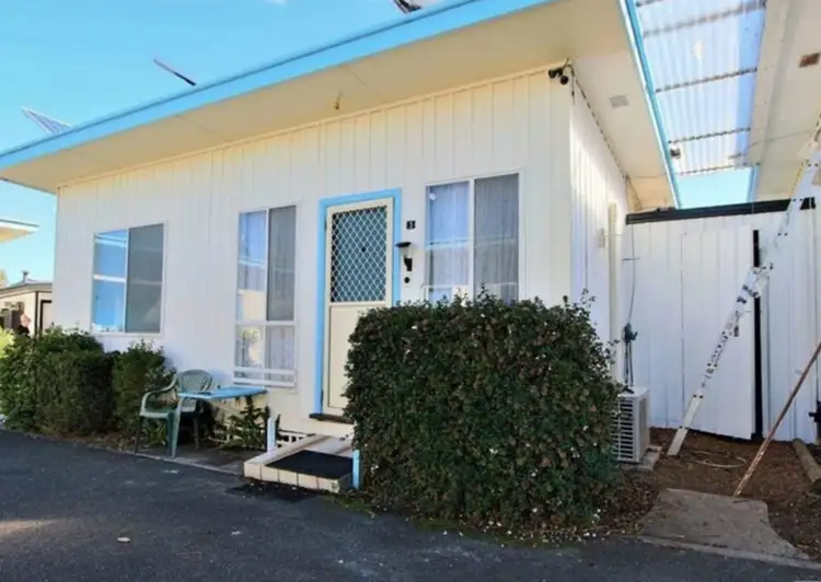 Third view of Homely block of units listing, 4 Long Street, Lakes Entrance VIC 3909