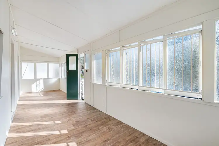 Second view of Homely house listing, 31 Prospect Terrace, Highgate Hill QLD 4101
