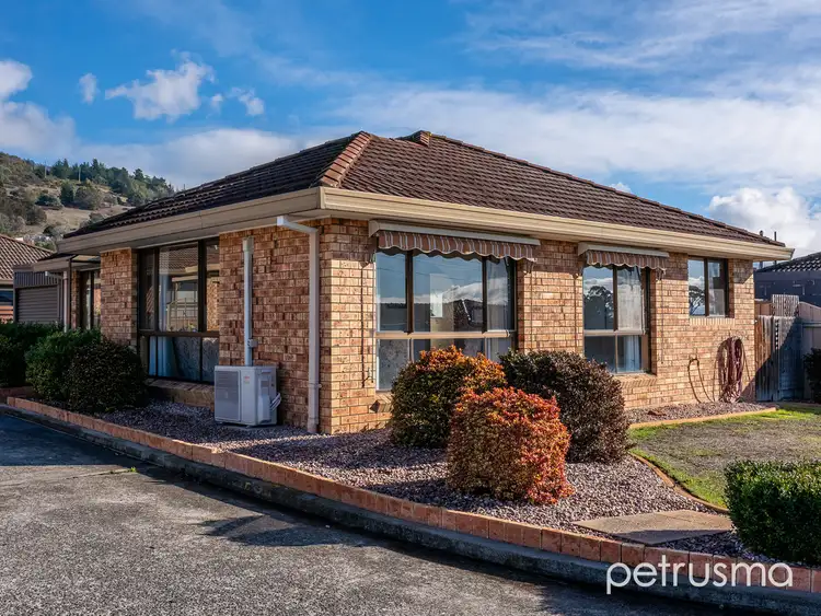 11/19b Cheltenham Street, Montrose TAS 7010