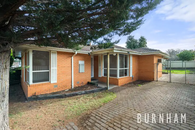 30 Quail Crescent, Melton VIC 3337
