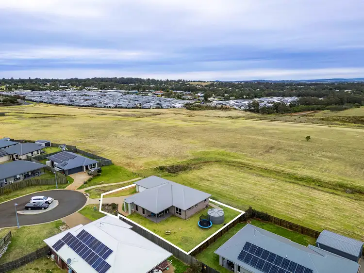 Third view of Homely house listing, 5 Amelia Court, Highfields QLD 4352
