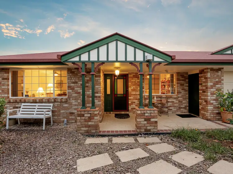 21 Killarney Street, Forest Lake QLD 4078