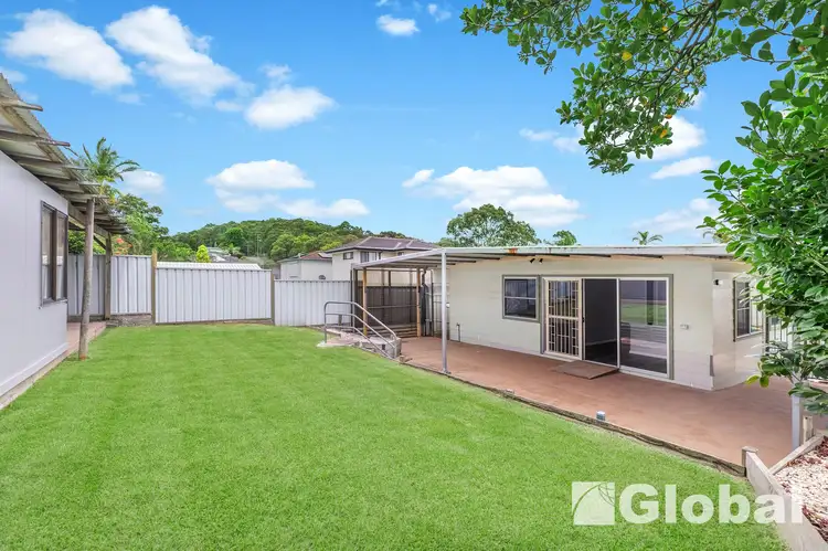 Fifth view of Homely house listing, 29 Elizabeth Street, Floraville NSW 2280