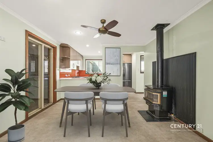 4 Waverley Way, Morphett Vale SA 5162