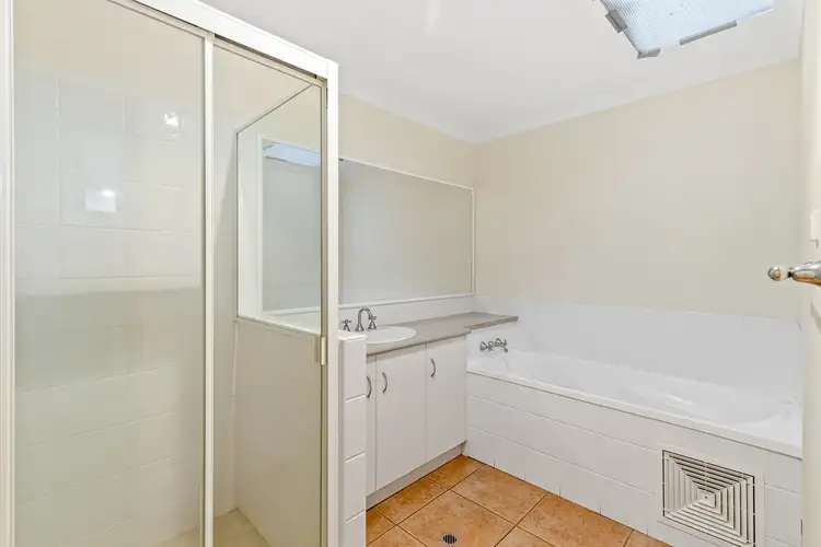 Sixth view of Homely unit listing, 1/400 Alderley Street, Kearneys Spring QLD 4350
