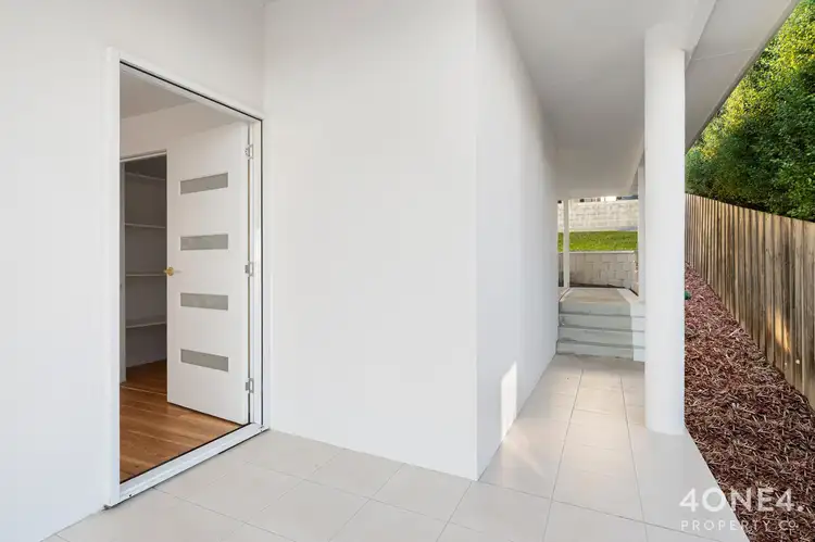 Third view of Homely unit listing, 2/704 Oceana Drive, Tranmere TAS 7018