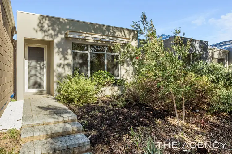 49 Thornbill Crescent