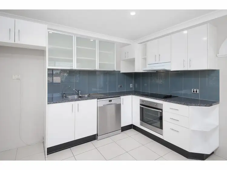 Third view of Homely unit listing, 6/17 Logan Street, Greenslopes QLD 4120