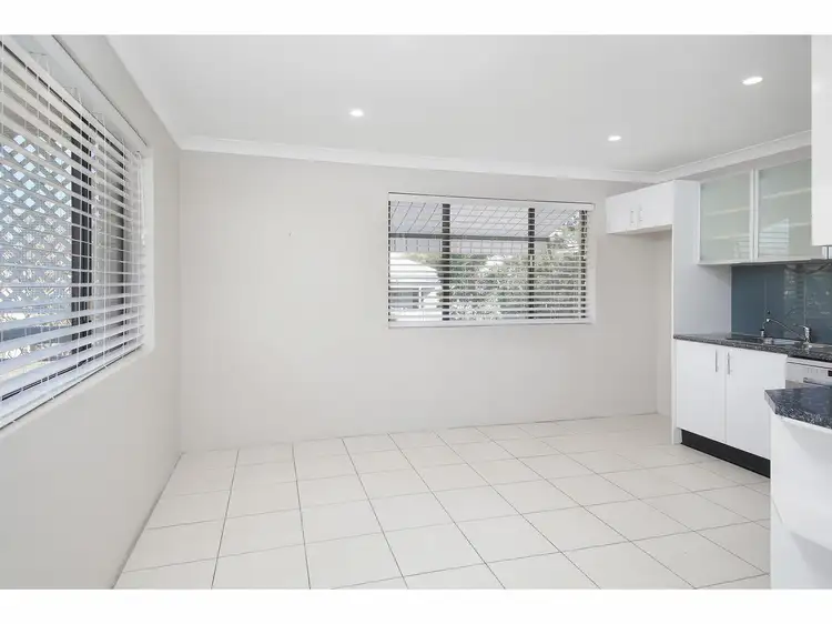 Fourth view of Homely unit listing, 6/17 Logan Street, Greenslopes QLD 4120