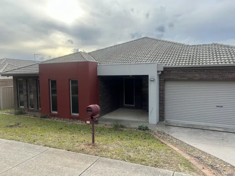 16 Maygar Avenue, Wodonga VIC 3690