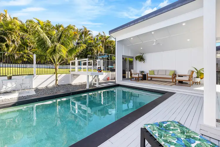 11 Vineyard Drive