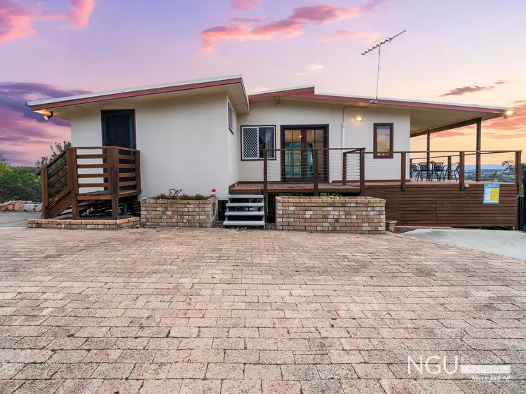 15 Anthony Court, Summerholm QLD 4341