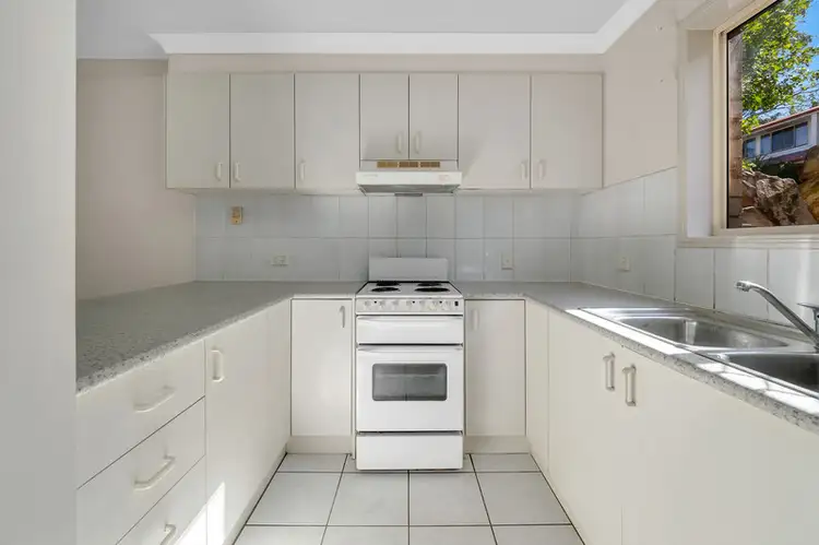 Fifth view of Homely unit listing, 8/7 Ipswich Street, Riverview QLD 4303
